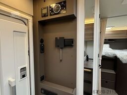 BÜRSTNER B 66 TD 690, Autom,Sat,Navi,RFK,Lithium,AKTION