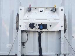 KRONE SD Schiebeplane Edscha Liftachse Palettenkasten