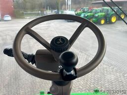 John Deere T660i