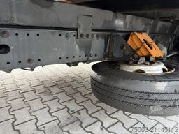 MAN TGL 8.240 4X2 BL Palfinger 7501