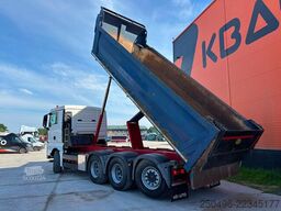 MAN TGX 35.480 8x4*4 BOX L=6456 mm