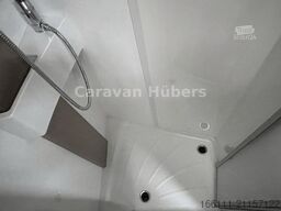 BÜRSTNER Lyseo IT 744 L - 2 x Hubbett - Automatik - AHK