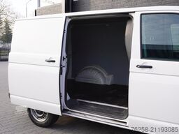 Volkswagen Transporter 2.0 TDI EURO 6 - Airco - Navi - Cru...