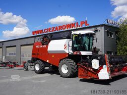 ROSTSELMASH VECTOR 425 RSM-101 grain harvester+Heade