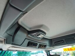 ROSTSELMASH VECTOR 425 RSM-101 grain harvester+Heade