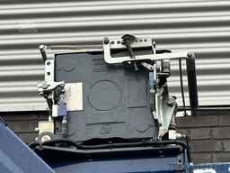 MAN TGL 7.190 4X2 BB BOCKER AK37/4000 + JIB MONTAGE...