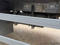 Esterer ESTERER  TA 18.210 Tankanh. 21.000 Untenbef.