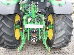 John Deere 5125R JOHN DEERE