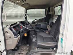 Nissan Cabstar 35.12 NT400 Multitel MJ201