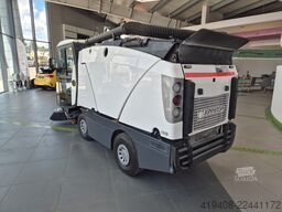 Johnston C200/201 Compact Sweeper