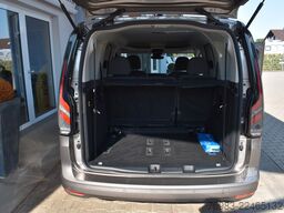 FORD Tourneo Connect 1.5 EcoBoost Aut. Titanium Camp
