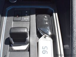 FORD Tourneo Connect 1.5 EcoBoost Aut. Titanium Camp