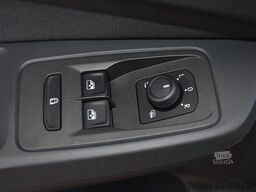 FORD Tourneo Connect 1.5 EcoBoost Aut. Titanium Camp