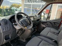 Renault Master T33 2.3 dci 110cv L2H2 E6