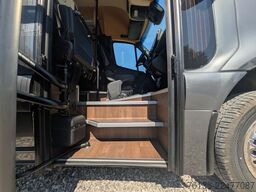 MERCEDES-BENZ Sprinter 519 23+1 Klima Standheizung Ahk El. Tür