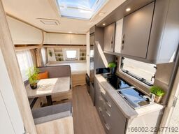 HOBBY De Luxe 490 KMF Modelljahr 2027 ausgestellt!