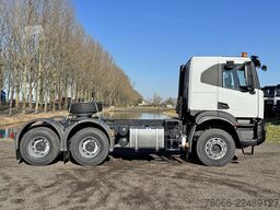 Iveco T-Way AT720T43TH AT ADR Tractor Head (16 units)