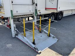Smit STO-1030 Medical Hospital Trailer