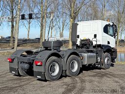 Iveco T-Way AT720T47TH Tractor Head (10 units)