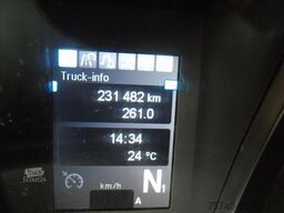 Mercedes-Benz Antos 1924 + EURO 6 + CARRIER 950 MT