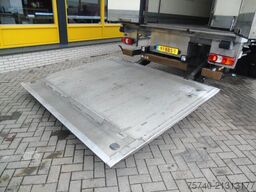 Mercedes-Benz Antos 1924 + EURO 6 + CARRIER 950 MT