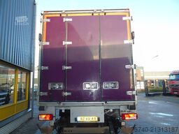 Scania P230 + carrier supra 950 + euro 5 + lift