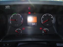 Scania P230 + carrier supra 950 + euro 5 + lift