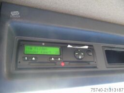 Scania P230 + carrier supra 950 + euro 5 + lift