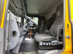 Scania P380 6x4 Liebherr LTF 1035-3.1