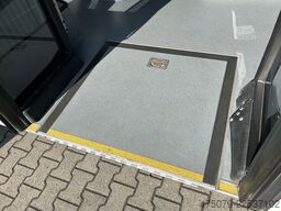 SOLARIS Urbino 12 / Fahrer Klima / TüV 06-27