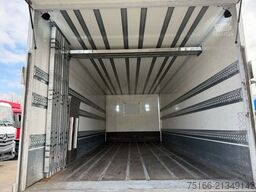 MERCEDES-BENZ ATEGO 1524 L Koffer 6,1 m LBW BÄR 1,5 T*NL 7,9 T