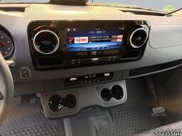 MERCEDES-BENZ Sprinter 319 CDI