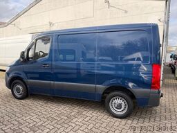 MERCEDES-BENZ Sprinter 211 CDI Automatik Standheizung L1H1 AHK