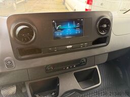 MERCEDES-BENZ Sprinter 211 CDI Automatik Standheizung L1H1 AHK