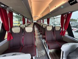 MAN Lions Coach R08 63 Sitze 3-Achsen 13.8m