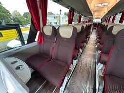 MAN Lions Coach R08 63 Sitze 3-Achsen 13.8m