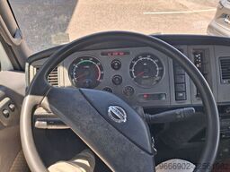 Nissan Atleon