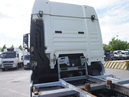 MAN TGX 18.430 / BDF 7.5 m / sleeping cab