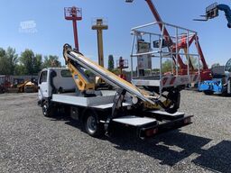 Nissan Cabstar Oil&Steel Scorpion 1812 - 18 m,