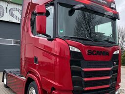 SCANIA S 500