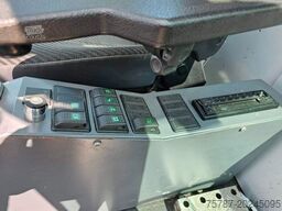 LIEBHERR LRS V645 Containerlader