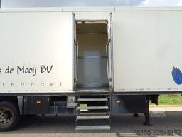 Floor 2- Flower Sales Trailer 2-Axle Flower Sales Tra...