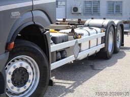 Mercedes-Benz Actros 2545 LL BDF Volumen Low Liner
