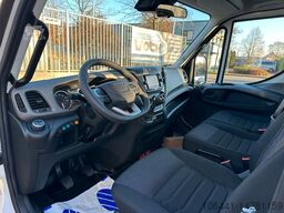 IVECO 72C18 Schiebeplateau / Hubbrille/