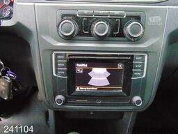 VOLKSWAGEN Caddy Maxi 2.0 TDI -KLIMA-Regaleinbau-HFT-