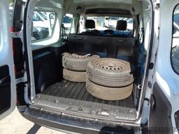 RENAULT Kangoo Maxi 5-Sitzer