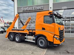 IVECO AS280X58Y/ PS ON Hiab FTR18 Funk AHK Bett Cam