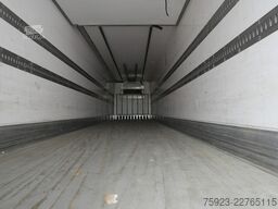 LAMBERET 3 Axle frigo trailer Carrier Vector 1950 Bi-Temp