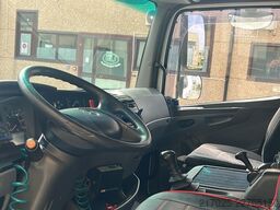 Mercedes-Benz Atego 818