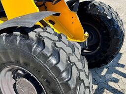MECALAC Mecalac AX 1000